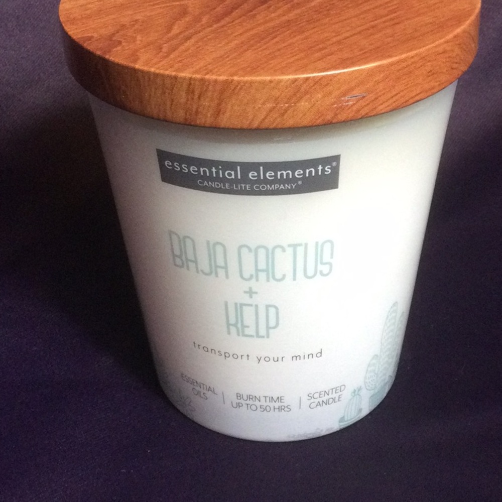 Essential elements candle